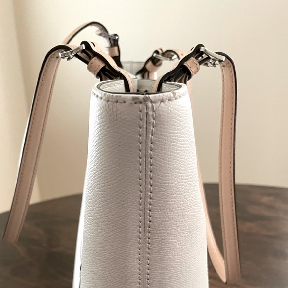 Michael Kors Tote Bag - Picture 8 of 11